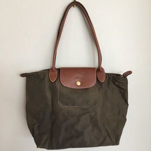Longchamp Le Pliage shoulder bag, olive green